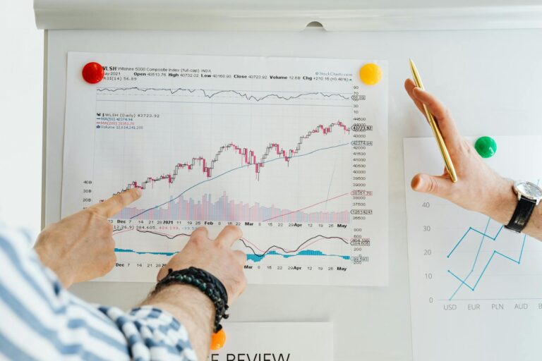 Thematic ETFs: Are Funds Focused on AI, Clean Energy, and Robotics Worth the Higher Expense Ratios?
